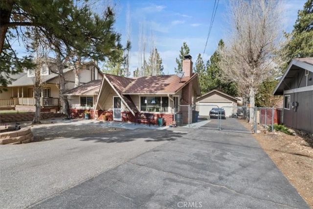 220 Whipple Drive, Big Bear City, CA 92314