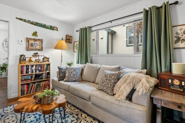 220 Whipple Drive, Big Bear City, CA 92314