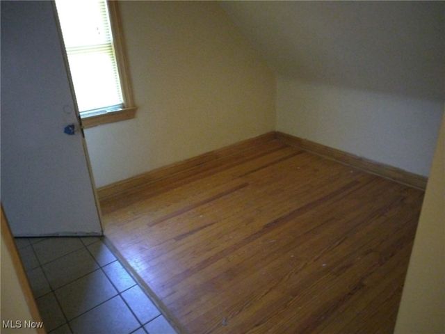 995 Nathaniel Road, Cleveland, OH 44110