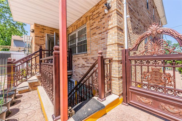 154-12 14 Avenue, Whitestone, NY 11357