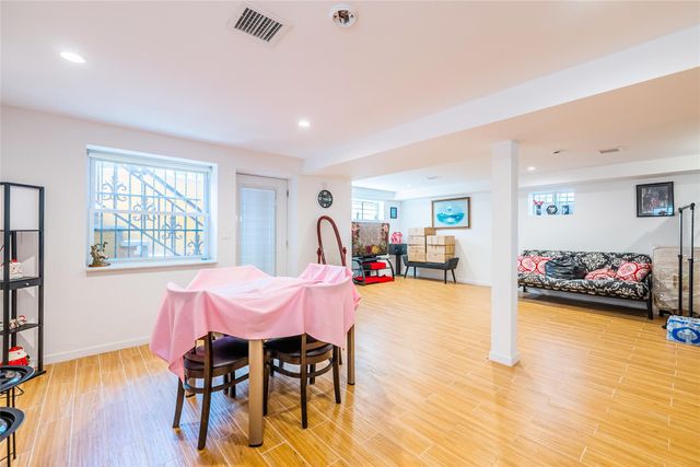 154-12 14 Avenue, Whitestone, NY 11357