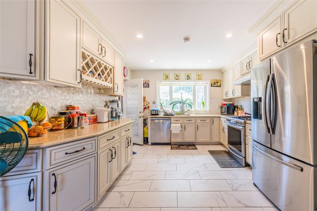 154-12 14 Avenue, Whitestone, NY 11357
