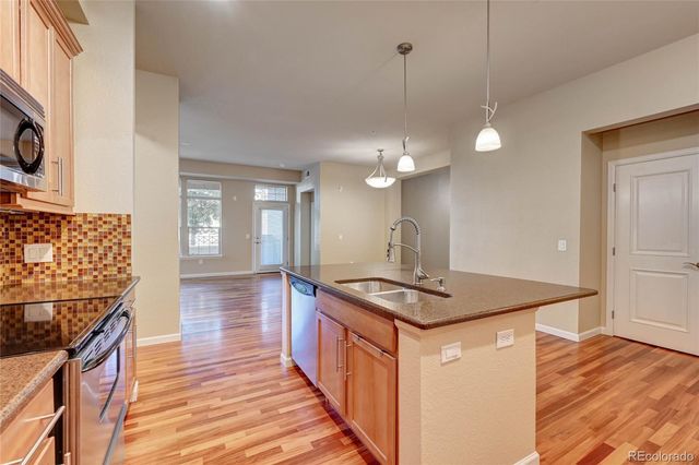7820 Inverness Boulevard 111, Englewood, CO 80112