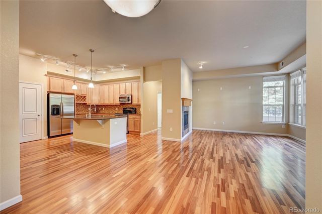 7820 Inverness Boulevard 111, Englewood, CO 80112