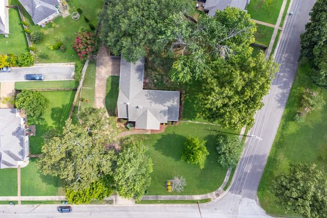8815 MACON RD, Memphis, TN 38018