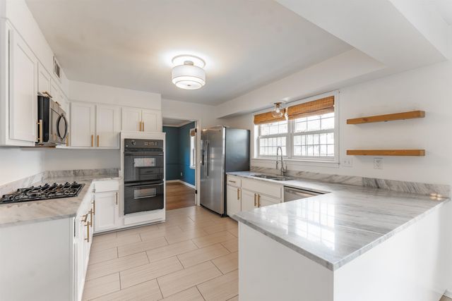 8815 MACON RD, Memphis, TN 38018