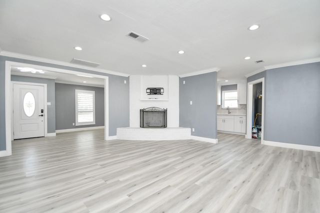 9126 Troulon Drive, Houston, TX 77036