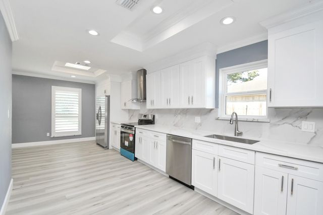 9126 Troulon Drive, Houston, TX 77036