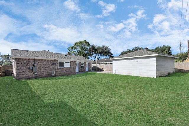 9126 Troulon Drive, Houston, TX 77036