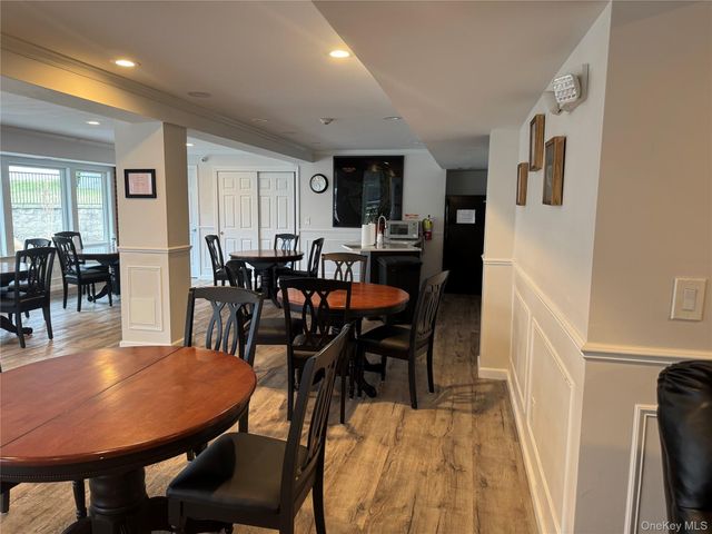 49 Santa Barbara Drive, Plainview, NY 11803