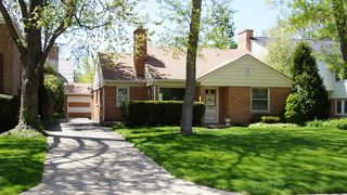 1229 MIDDLEBURY Lane, Wilmette, IL 60091