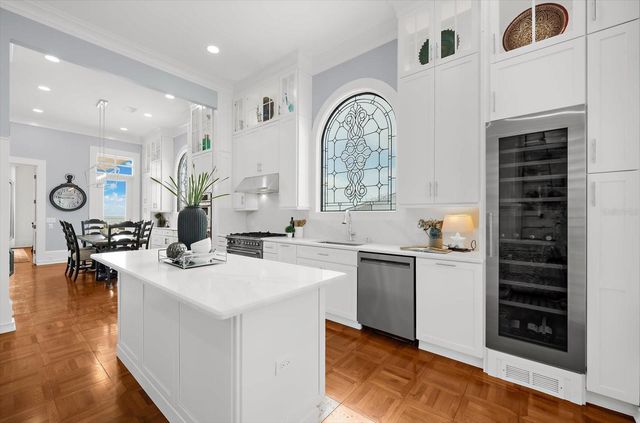 810 ELDORADO AVENUE, Clearwater Beach, FL 33767