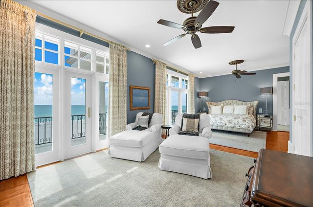810 ELDORADO AVENUE, Clearwater Beach, FL 33767