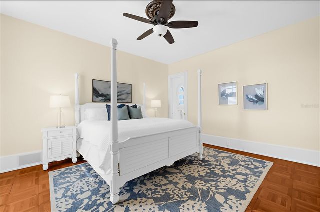 810 ELDORADO AVENUE, Clearwater Beach, FL 33767