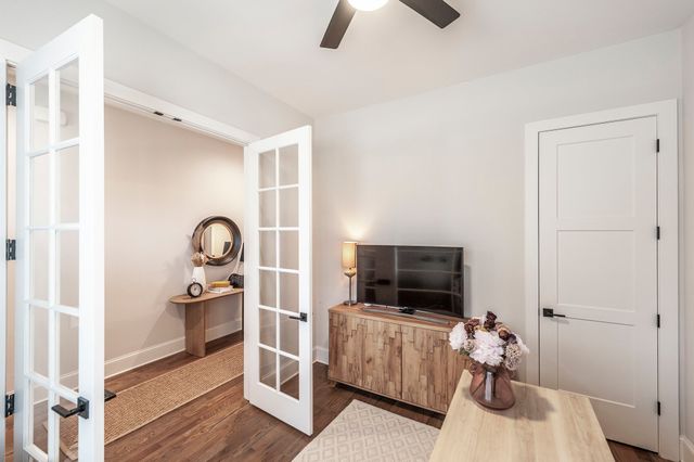 1827B 10th Ave, N, Nashville, TN 37208