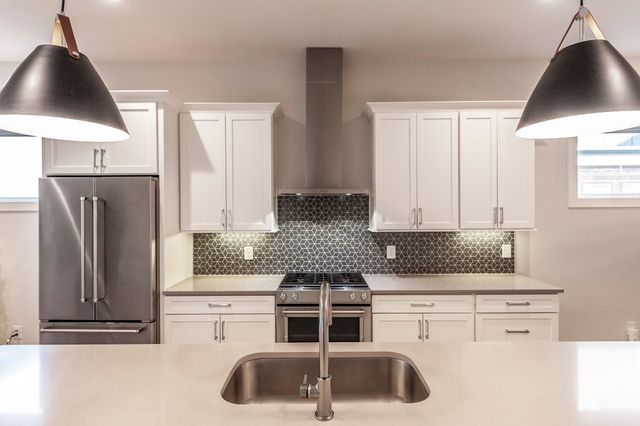 1827B 10th Ave, N, Nashville, TN 37208