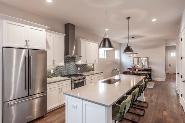 1827B 10th Ave, N, Nashville, TN 37208