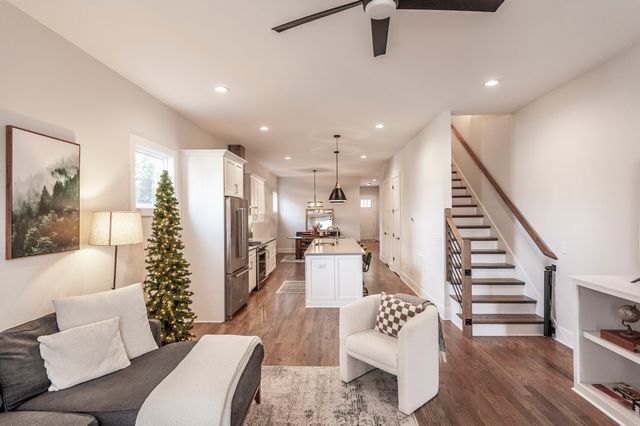 1827B 10th Ave, N, Nashville, TN 37208