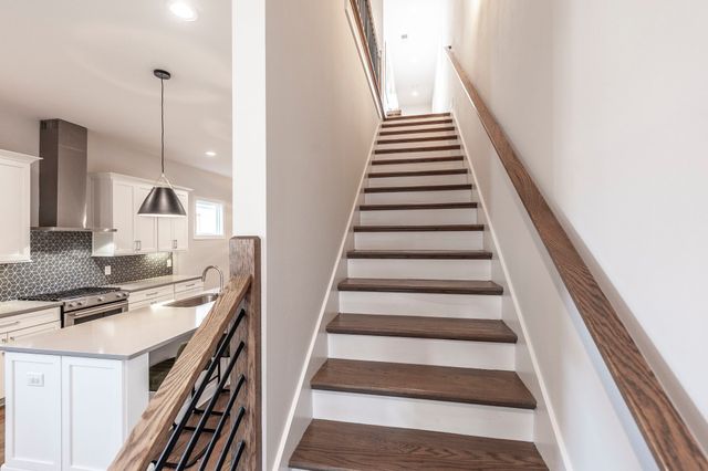 1827B 10th Ave, N, Nashville, TN 37208