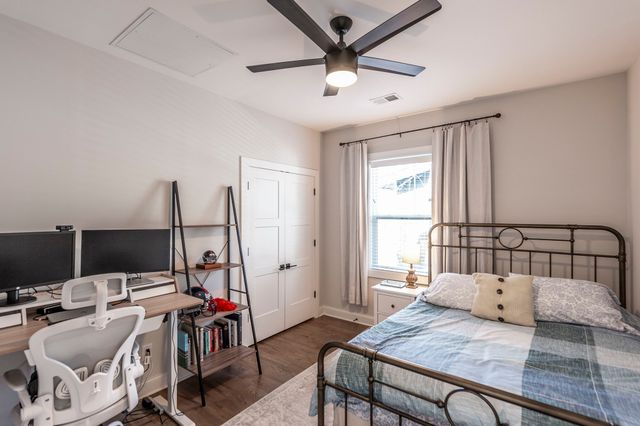 1827B 10th Ave, N, Nashville, TN 37208