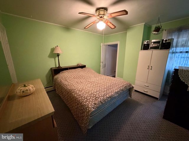 638 N OLDEN AVE, Trenton, NJ 08638