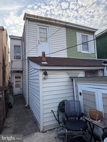 638 N OLDEN AVE, Trenton, NJ 08638