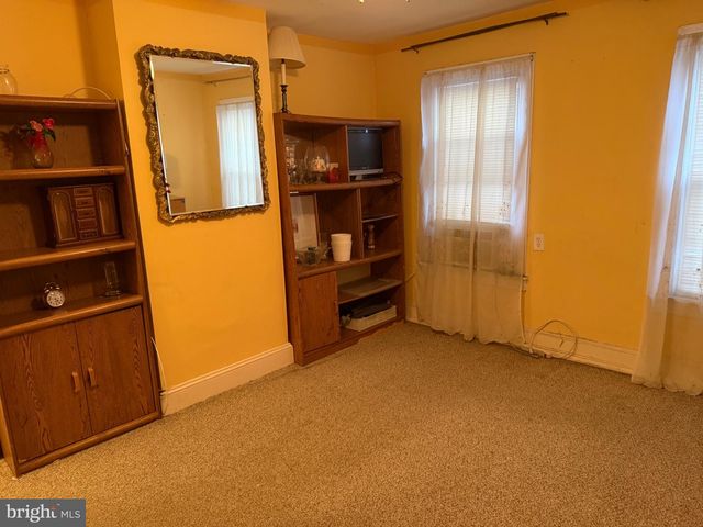 638 N OLDEN AVE, Trenton, NJ 08638