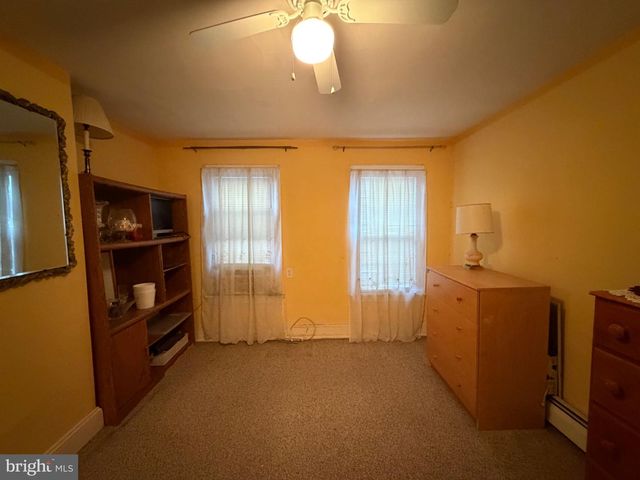 638 N OLDEN AVE, Trenton, NJ 08638