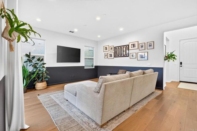21565 Trail Ridge Drive, Escondido, CA 92029