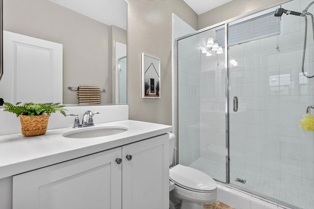 21565 Trail Ridge Drive, Escondido, CA 92029