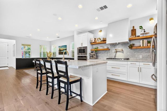 21565 Trail Ridge Drive, Escondido, CA 92029