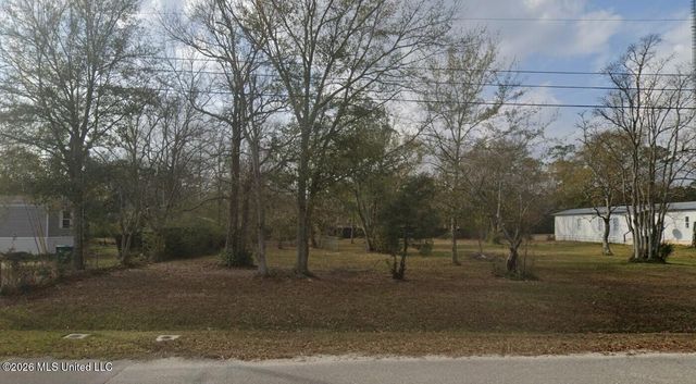 11417 Landing Court, Biloxi, MS 39532