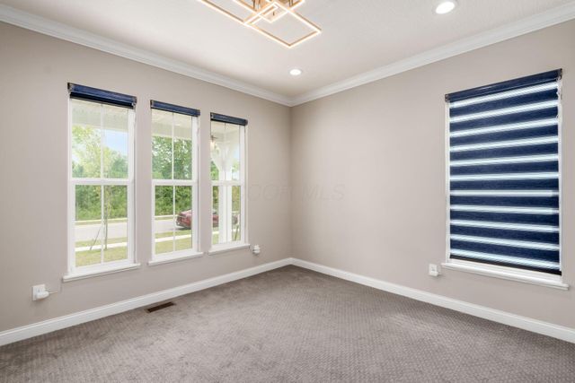 3387 Logsdon Loop, Delaware, OH 43015