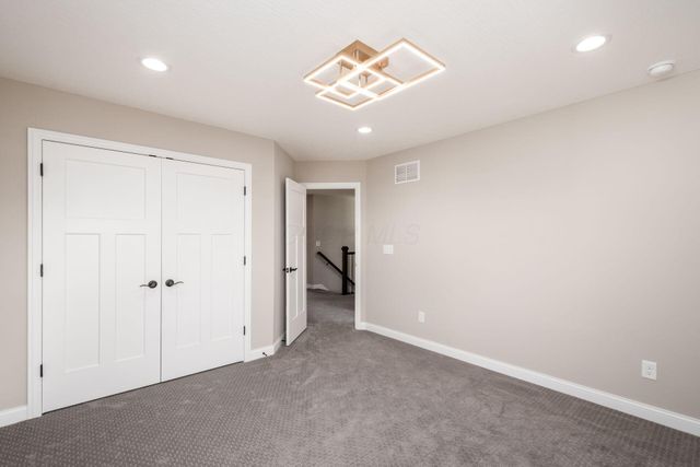 3387 Logsdon Loop, Delaware, OH 43015