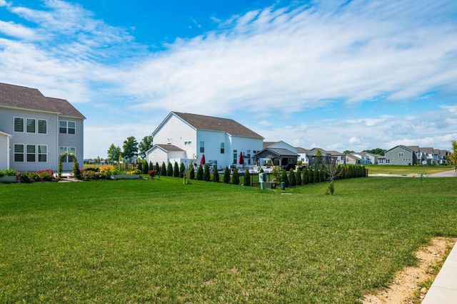 3387 Logsdon Loop, Delaware, OH 43015