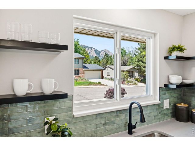 980 Hartford Dr, Boulder, CO 80305