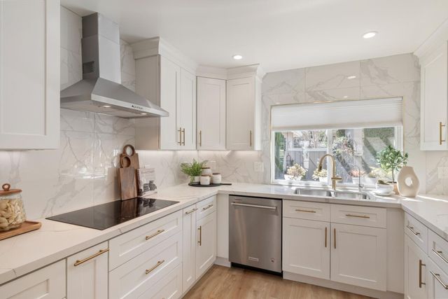 1141 Holly Oak Circle, San Jose, CA 95120