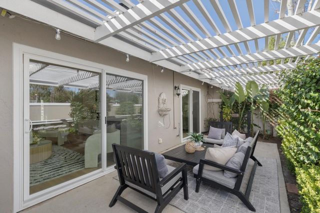 1141 Holly Oak Circle, San Jose, CA 95120