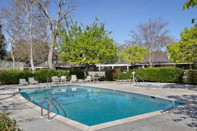 1141 Holly Oak Circle, San Jose, CA 95120