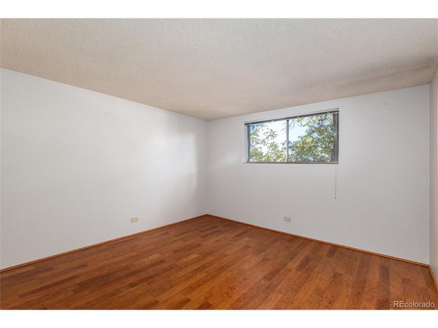 2325 S Linden Ct 200, Denver, CO 80222