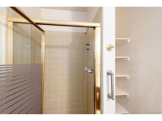 2325 S Linden Ct 200, Denver, CO 80222