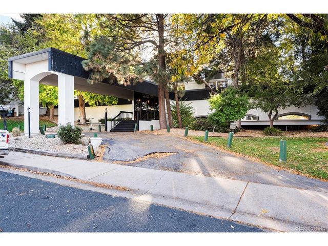 2325 S Linden Ct 200, Denver, CO 80222