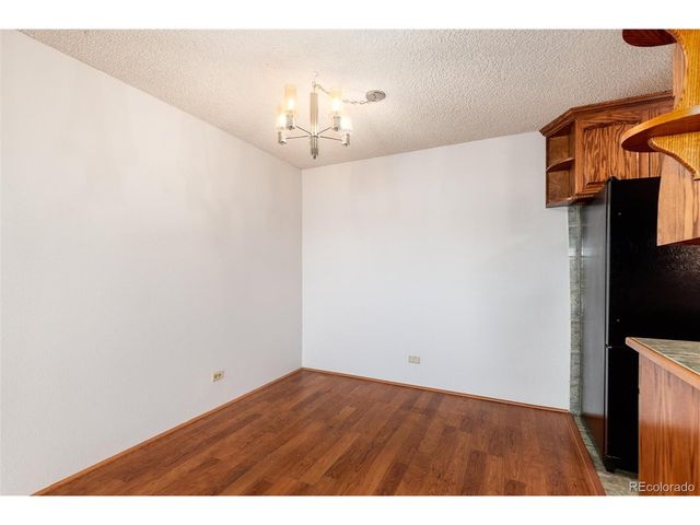 2325 S Linden Ct 200, Denver, CO 80222