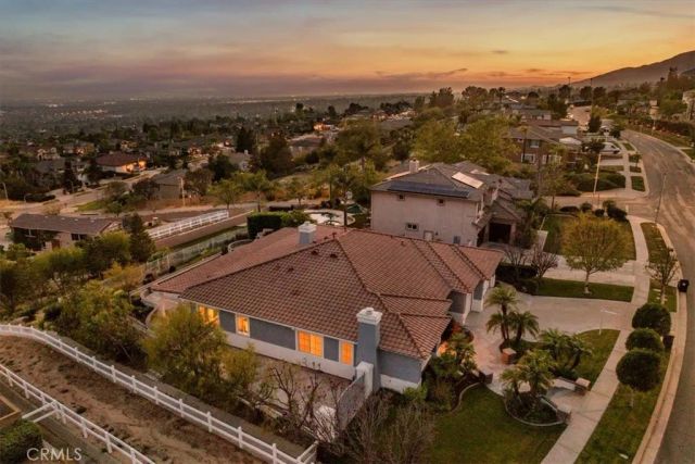 9849 Meadowood, Rancho Cucamonga, CA 91737