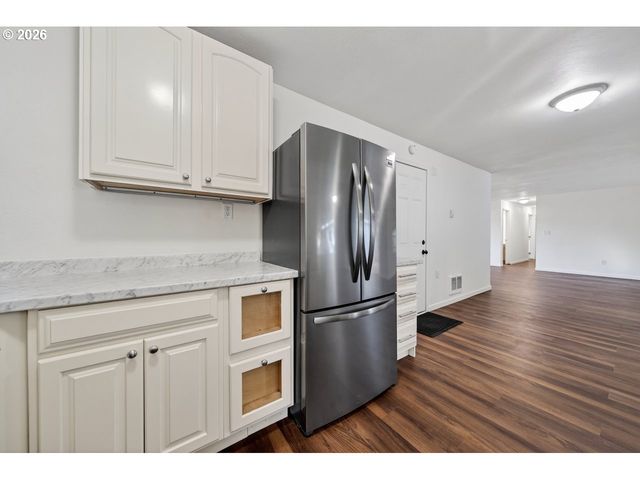 3292 MUNSEL LAKE Rd, Florence, OR 97439