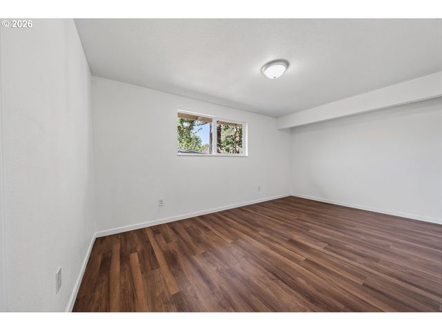 3292 MUNSEL LAKE Rd, Florence, OR 97439