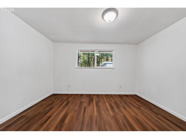 3292 MUNSEL LAKE Rd, Florence, OR 97439