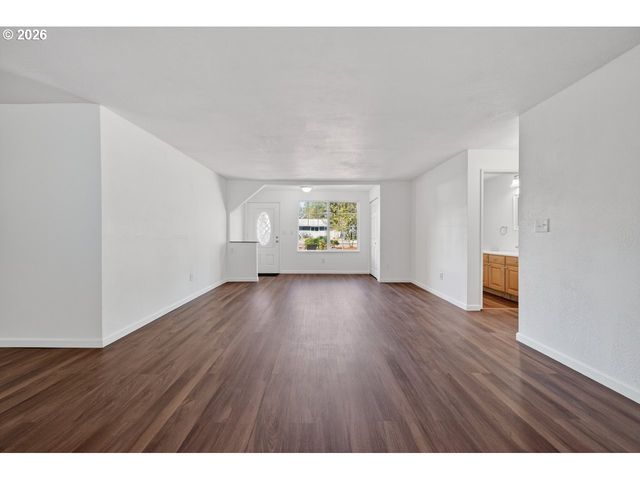 3292 MUNSEL LAKE Rd, Florence, OR 97439