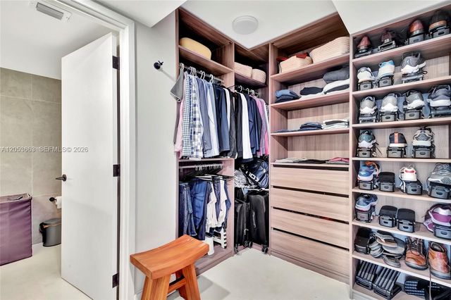 1627 Brickell Ave 1202, Miami, FL 33129