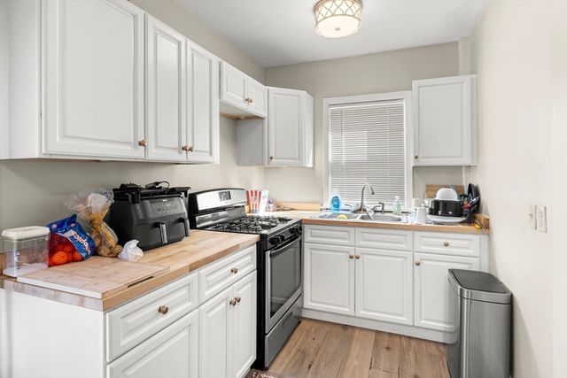 50 James Street, New Bedford, MA 02740